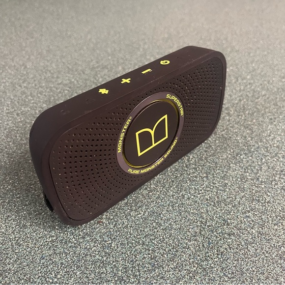 Monster Superstar Portable Bluetooth Speaker - Picture 5 of 6